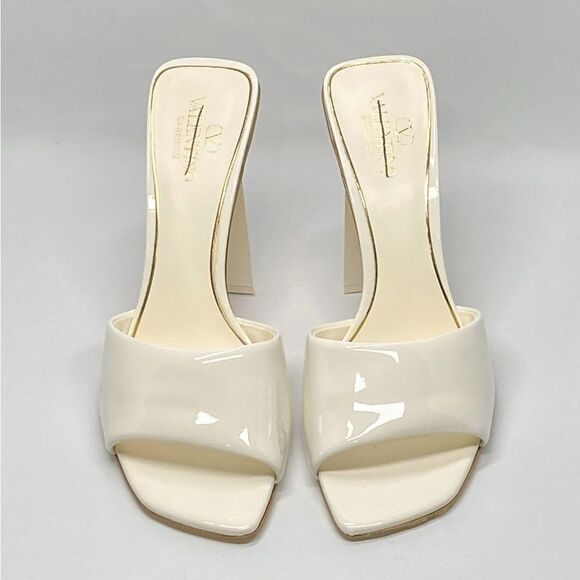 Valentino Garavani One Stud Hyper Slide Sandals In Patent Leather size 38.5 - Picture 4 of 15